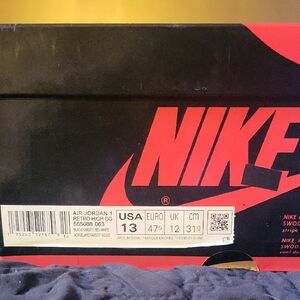 Nike Air Jordan 1 Retro High OG Box in Black and Red Patent LeatherSz 13